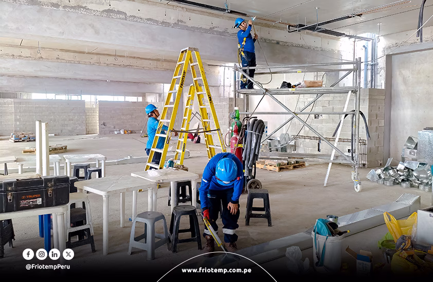 Soldadura de Tuberías para Aire Acondicionado en el Colegio Los Álamos